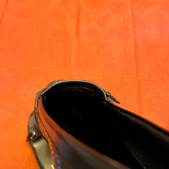 Etienne Aigner Faux Snakeskin Emry Loafers 6.5 - Picture 13 of 13